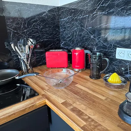 Appartement Fabuleux Face 9ème étage *